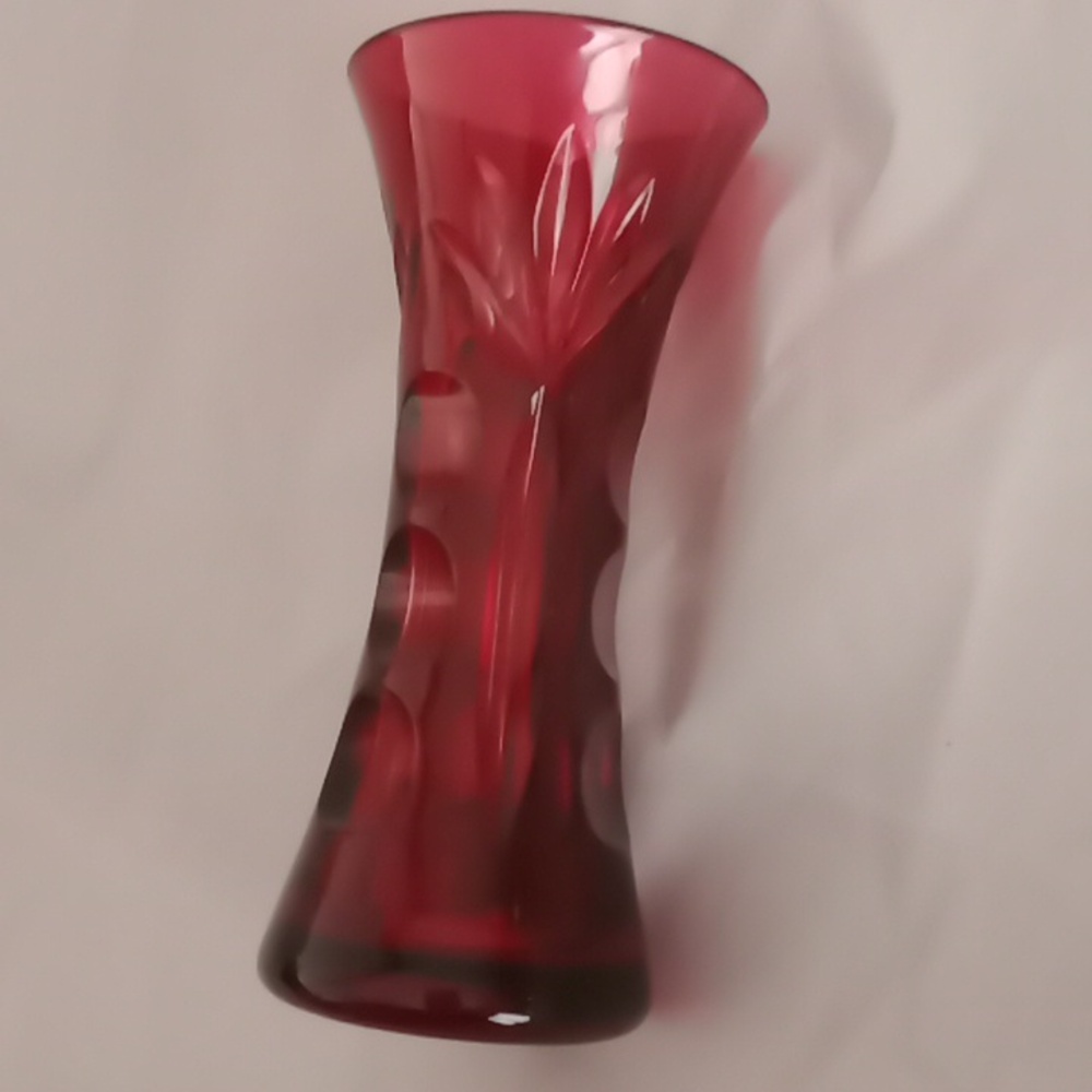 Red mini vase